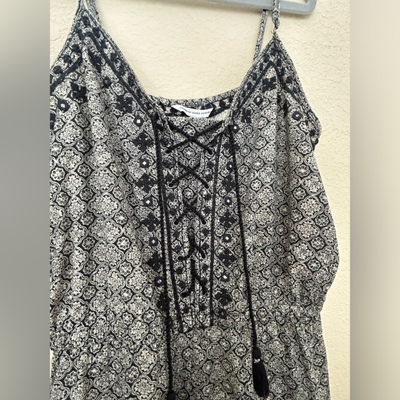 American Eagle Fringe Black White Embroidered Boho Romper Sz M Spaghetti Strap - Picture 2 of 12